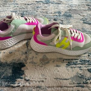 Vintage Havana Women's Sneakers in Green, Pink, and Yellow